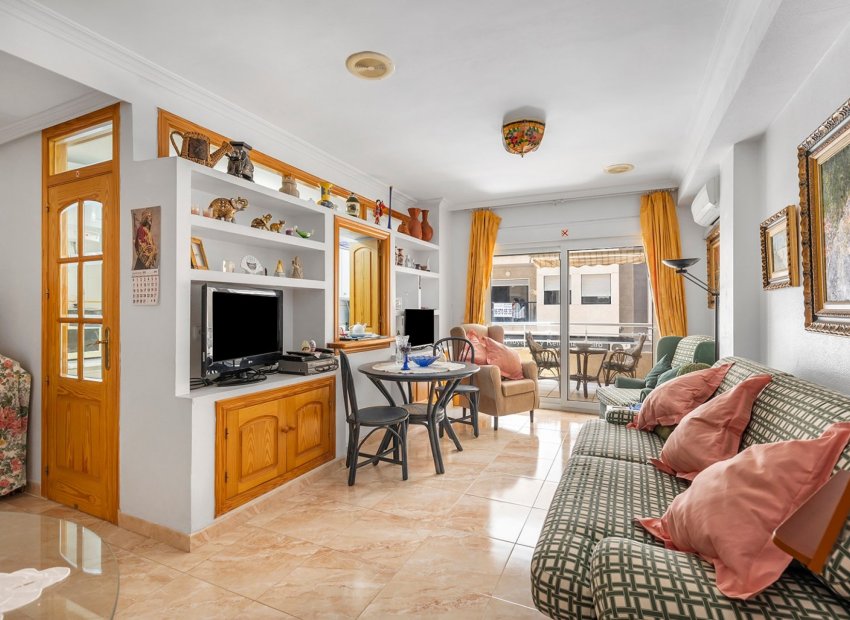 Revente - Appartement -
La Mata - Playa