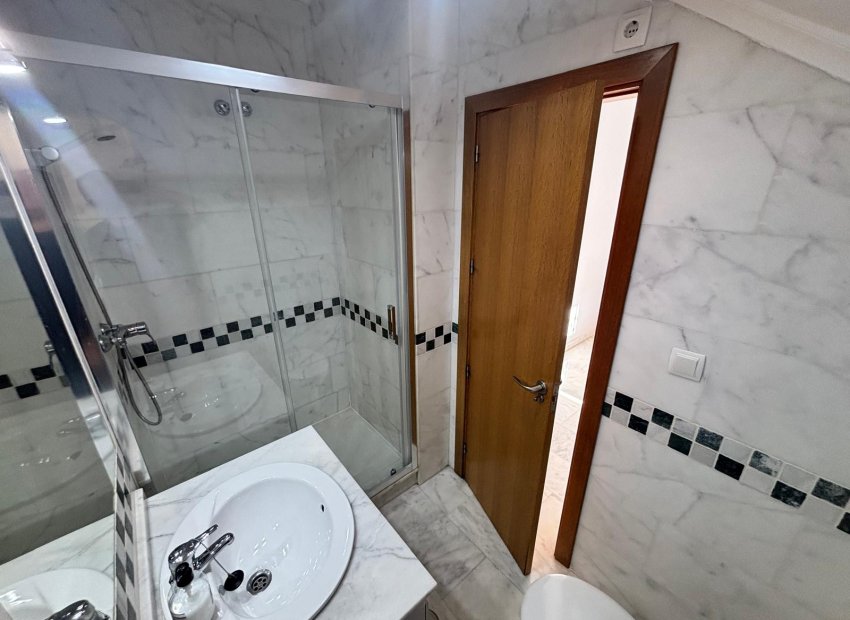 Revente - Appartement -
La Rellana
