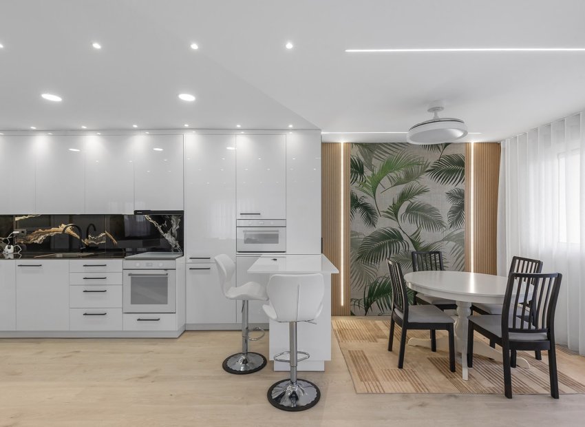 Revente - Appartement -
Los Montesinos