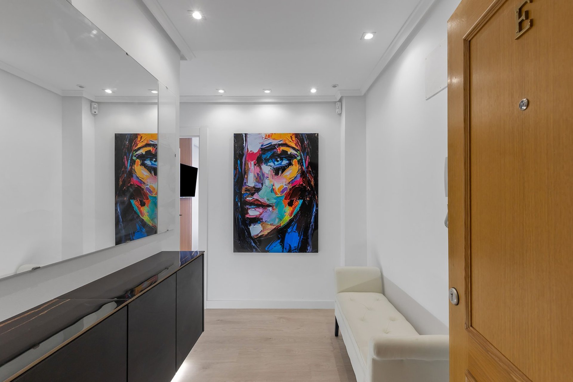 Revente - Appartement -
Los Montesinos