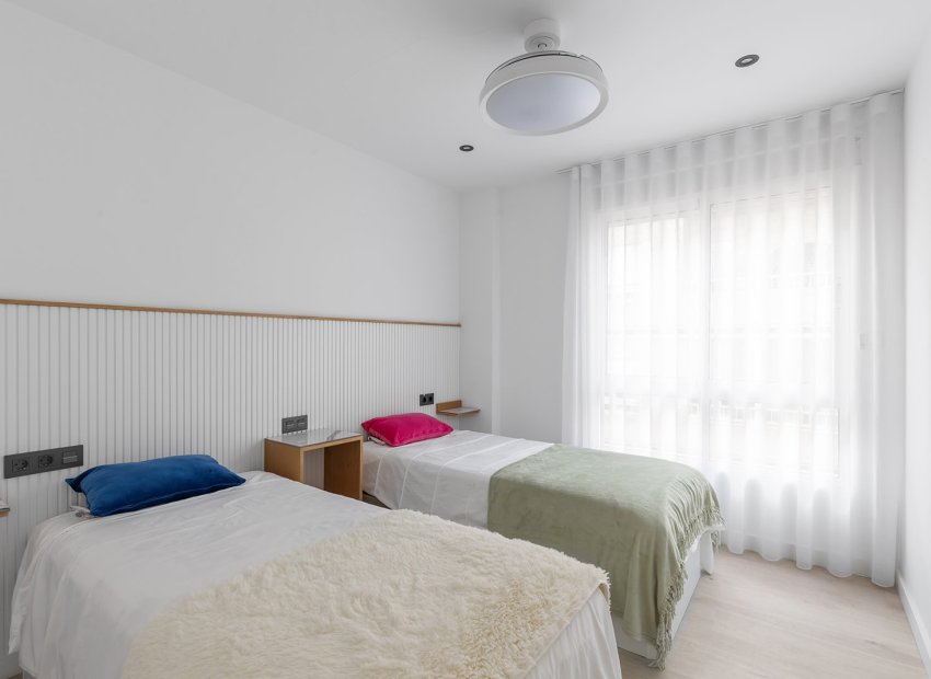 Revente - Appartement -
Los Montesinos