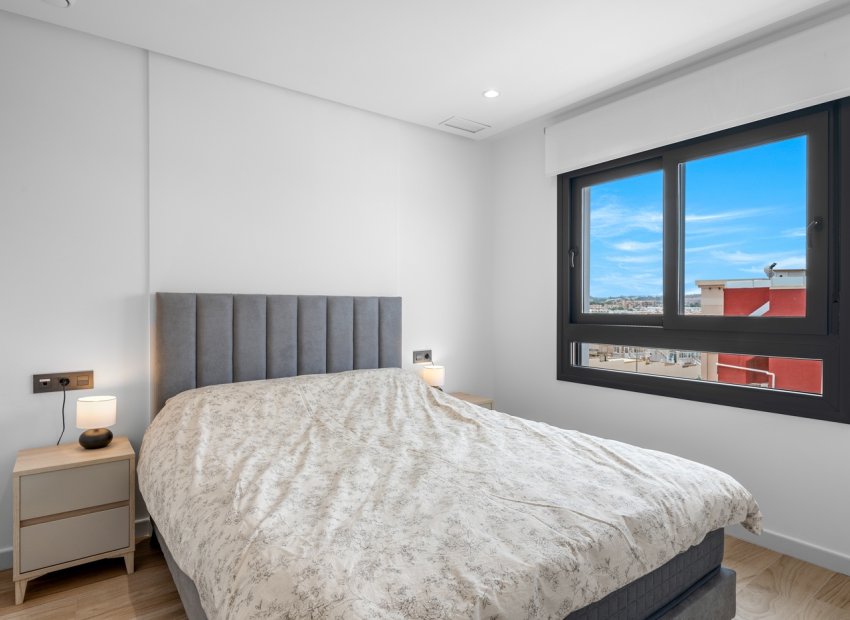 Revente - Appartement -
Orihuela - Costa Blanca South