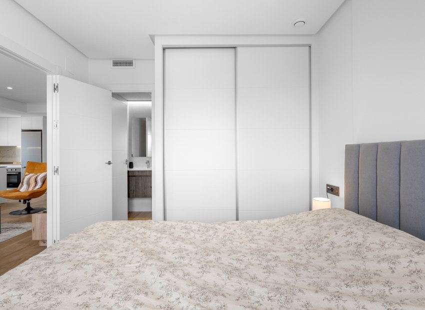 Revente - Appartement -
Orihuela - Costa Blanca South