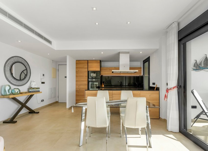 Revente - Appartement -
Orihuela Costa - Cabo roig - La Zenia