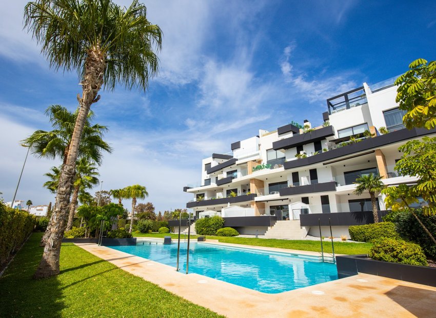 Revente - Appartement -
Orihuela Costa - Cabo roig - La Zenia