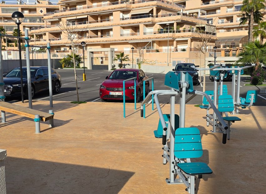 Revente - Appartement -
Orihuela Costa