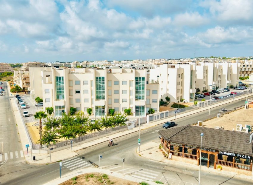 Revente - Appartement -
Orihuela Costa