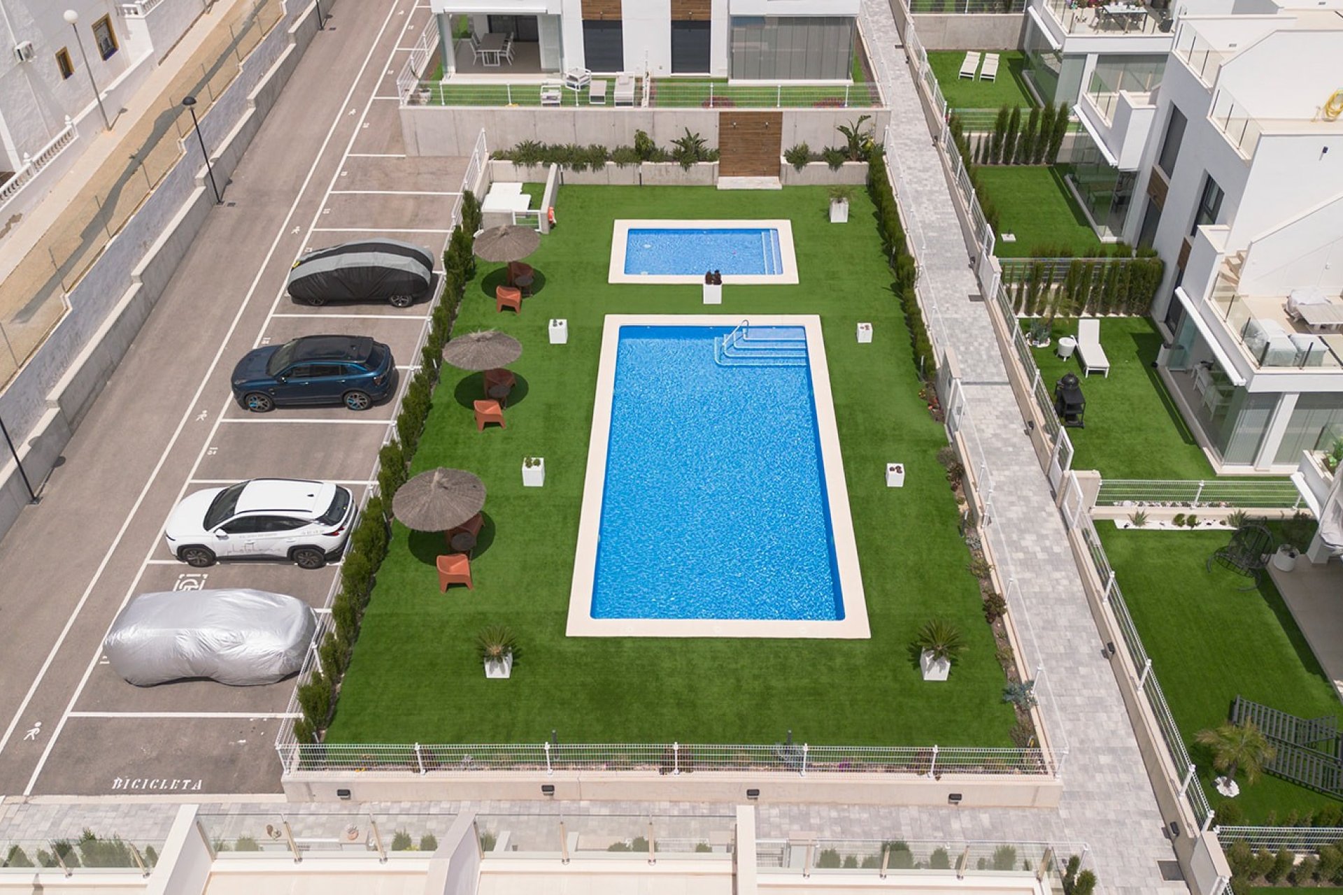 Revente - Appartement -
Orihuela - Entre Naranjos Vistabella Golf