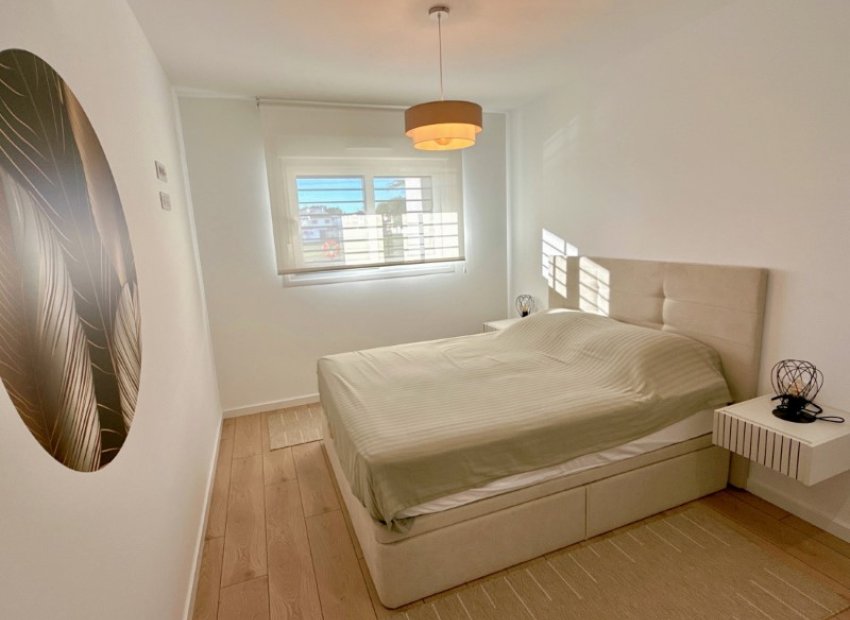 Revente - Appartement -
Pilar de la Horadada - Mil Palmeras