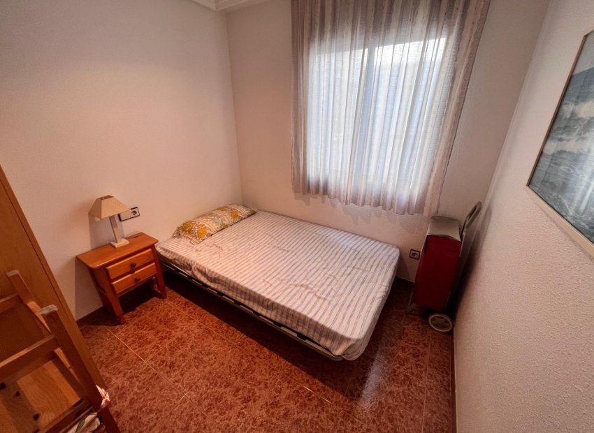 Revente - Appartement -
Torrevieja - Centro