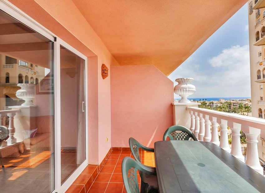 Revente - Appartement -
Torrevieja - Playa de los locos