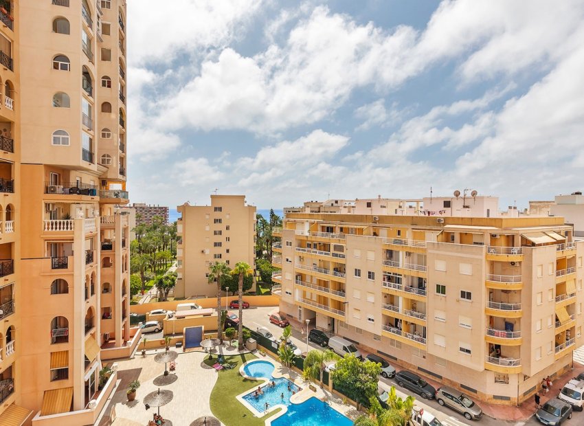 Revente - Appartement -
Torrevieja - Playa de los locos