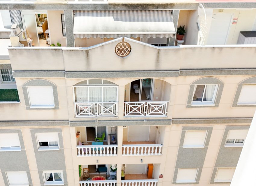 Revente - Appartement -
Torrevieja