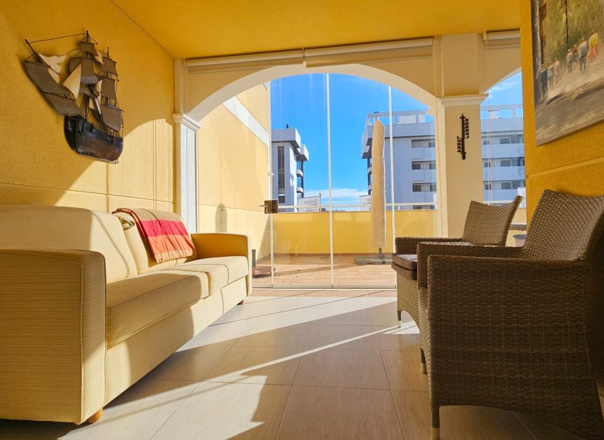 Revente - Appartement -
Torrevieja
