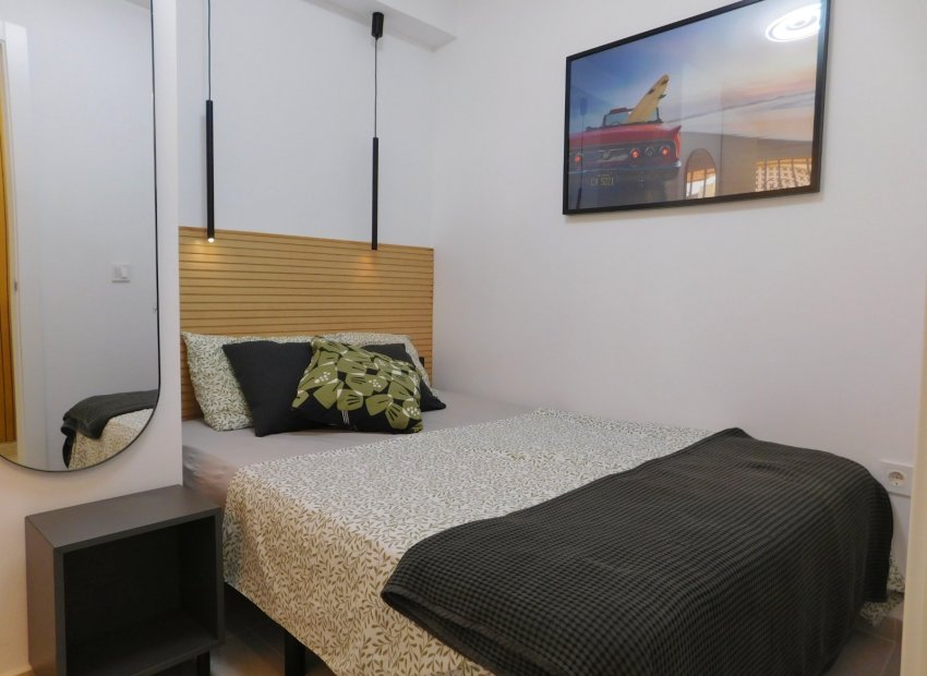 Revente - Appartement -
Torrevieja