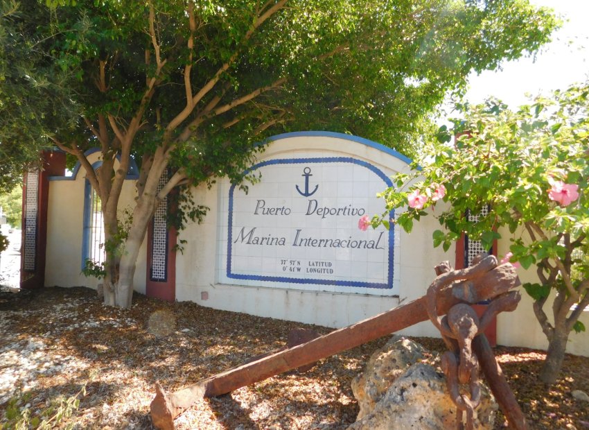 Revente - Appartement -
Torrevieja