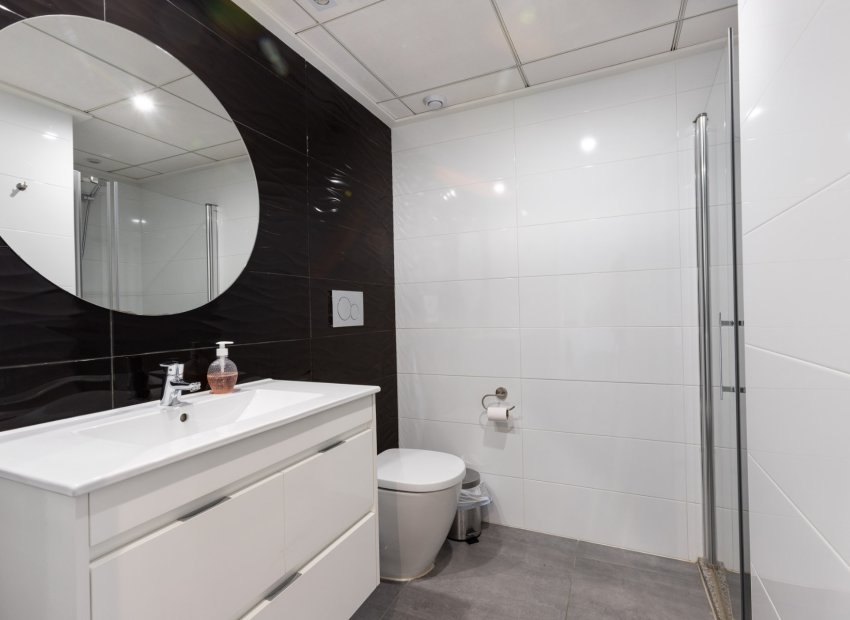 Revente - Bungalow - Rez-de-chausée -
Torrevieja - Aguas Nuevas