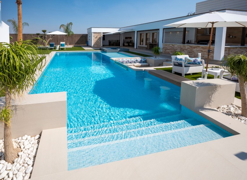 Revente - Détaché / Villa -
Avileses