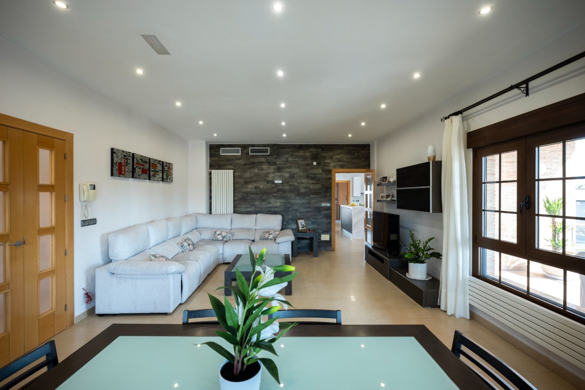 Revente - Détaché / Villa -
Avileses