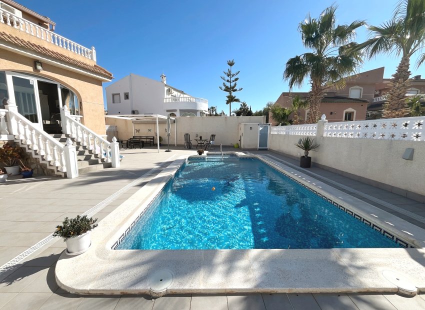 Revente - Détaché / Villa -
Benijofar - Monte Azul