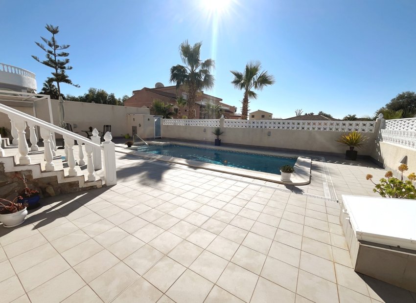 Revente - Détaché / Villa -
Benijofar - Monte Azul