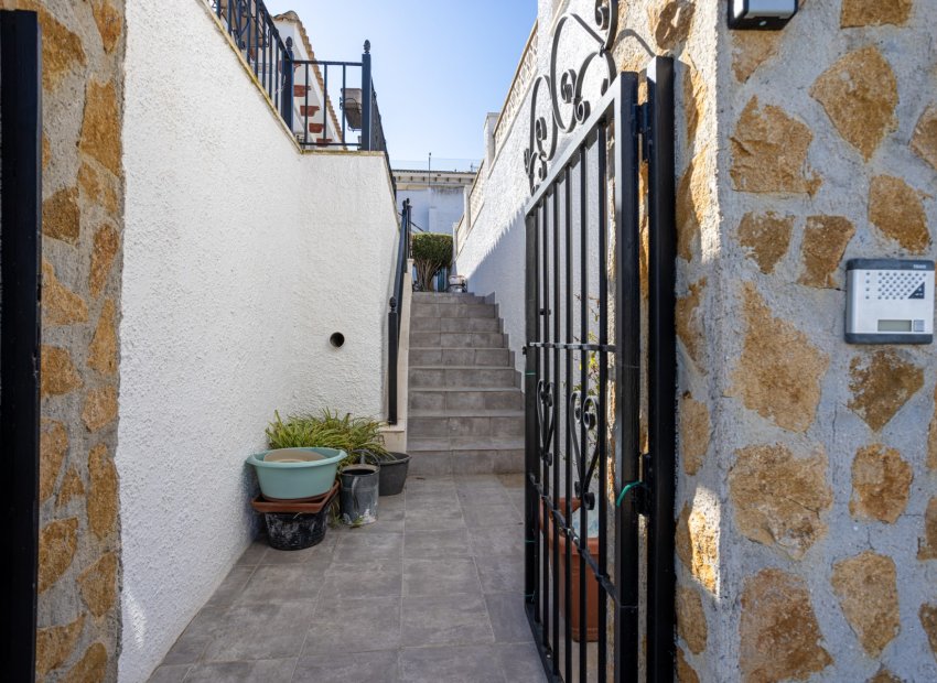 Revente - Détaché / Villa -
Bigastro - Villas Andrea