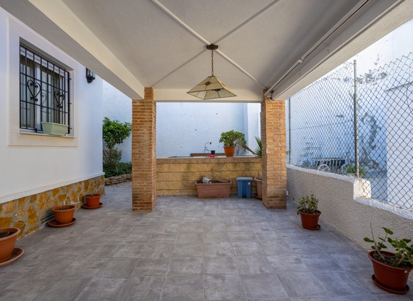 Revente - Détaché / Villa -
Bigastro - Villas Andrea