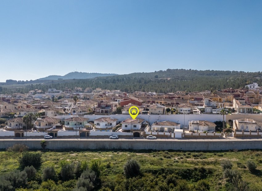 Revente - Détaché / Villa -
Bigastro - Villas Andrea