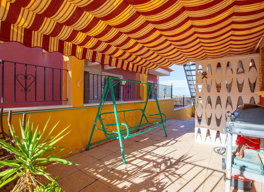 Revente - Détaché / Villa -
Bigastro