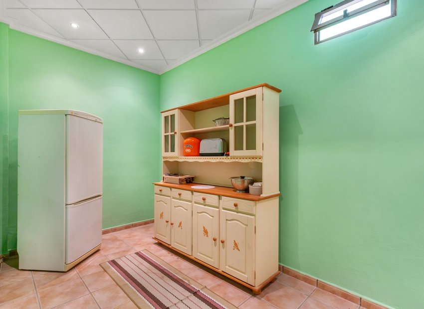 Revente - Détaché / Villa -
Bigastro