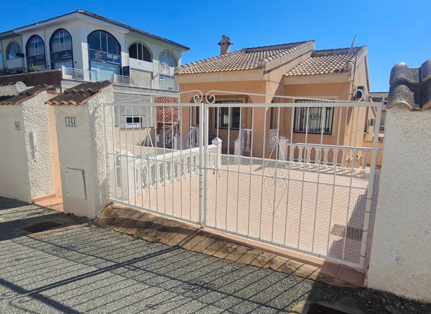 Revente - Détaché / Villa -
Ciudad Quesada - Rojales - Benimar