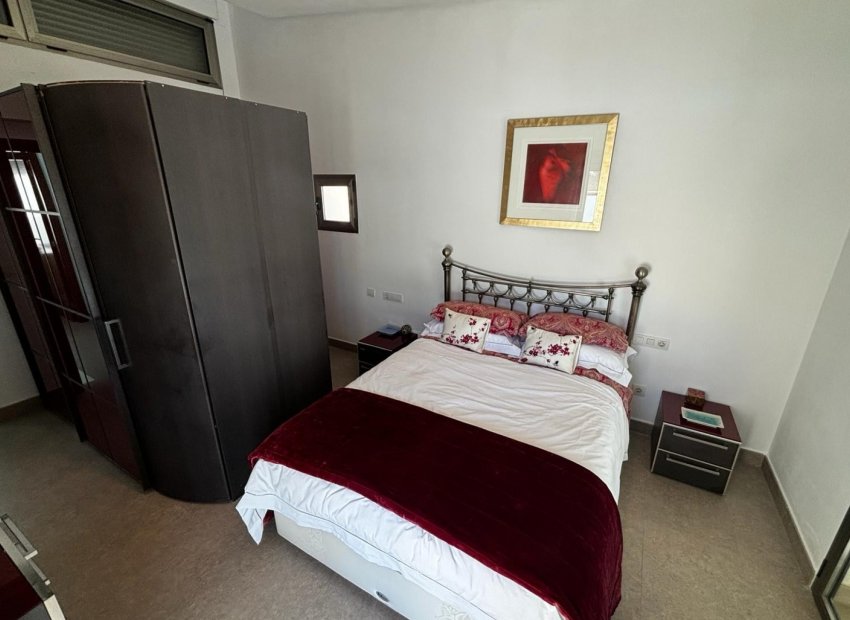 Revente - Détaché / Villa -
Cox