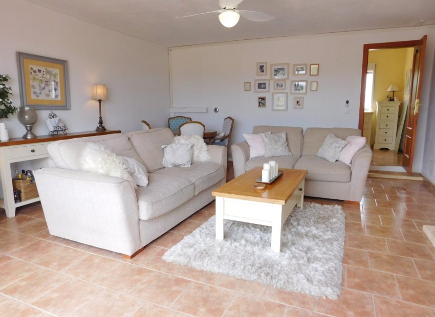 Revente - Détaché / Villa -
Dolores