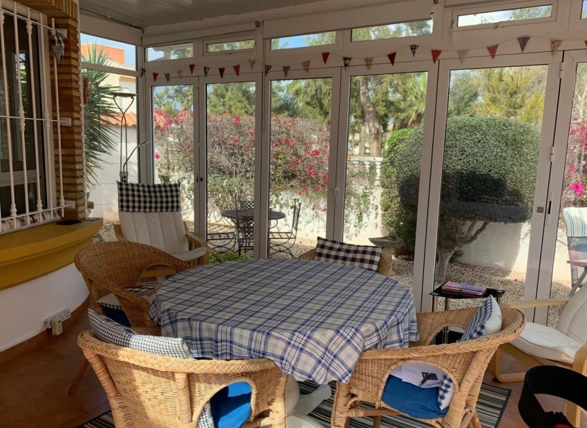 Revente - Détaché / Villa -
Guardamar del Segura - El Raso