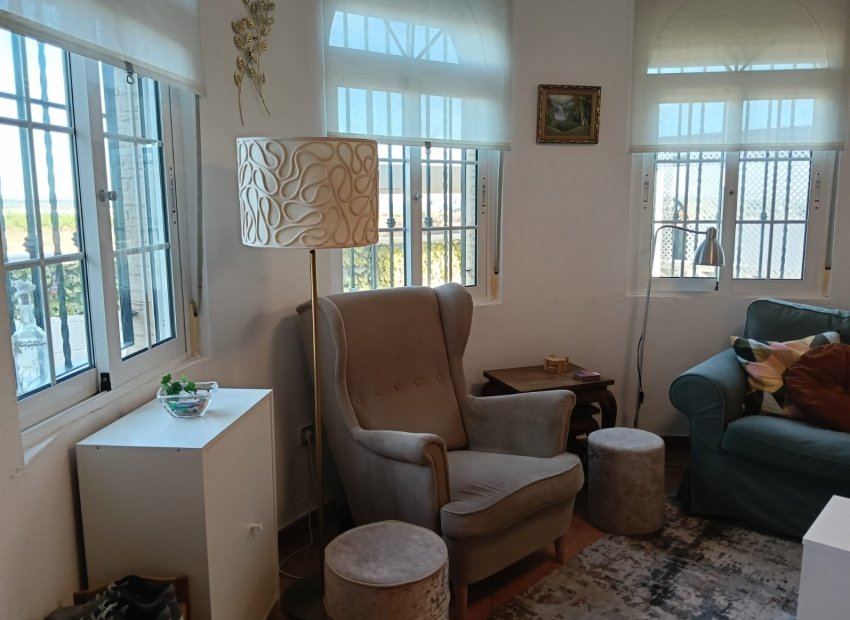 Revente - Détaché / Villa -
Los Montesinos - La Herrada