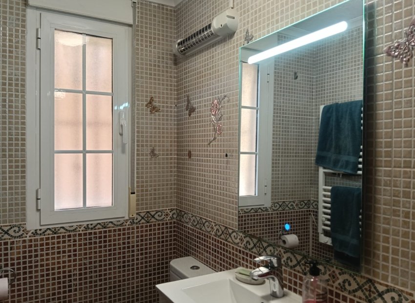 Revente - Détaché / Villa -
Los Montesinos - La Herrada