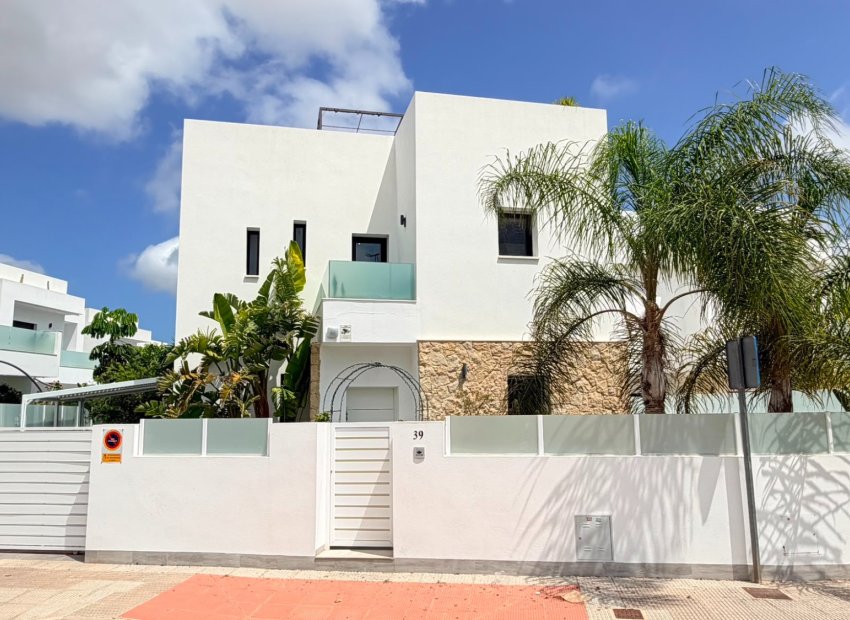 Revente - Détaché / Villa -
Los Montesinos - La Herrada