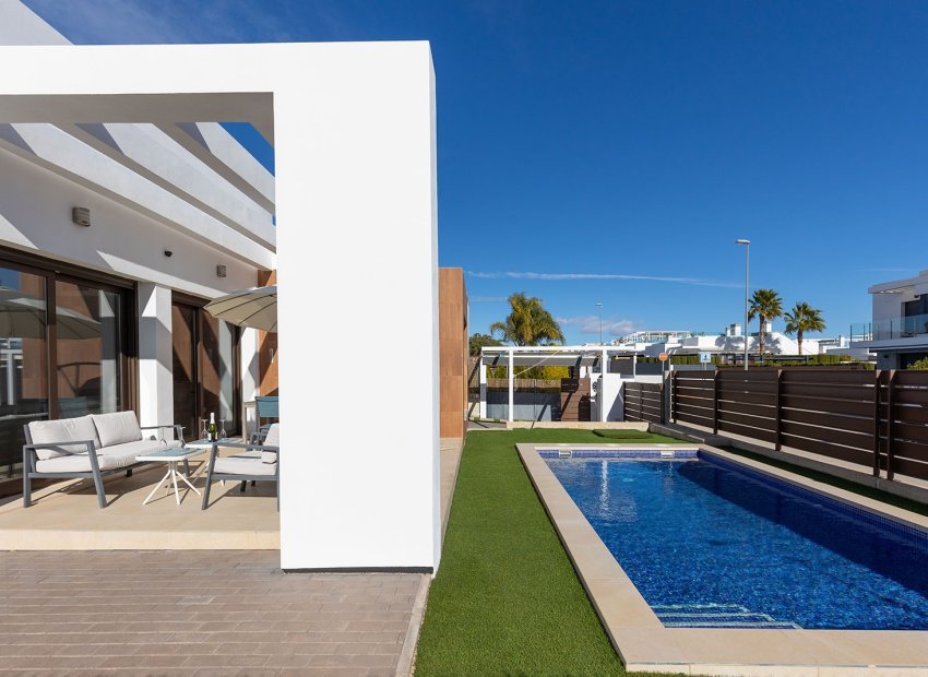 Revente - Détaché / Villa -
Orihuela Costa - Entre Naranjos Vistabella Golf