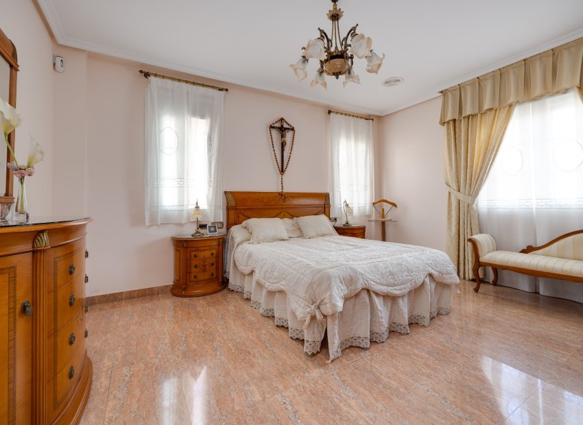 Revente - Détaché / Villa -
Orihuela Costa - Orihuela