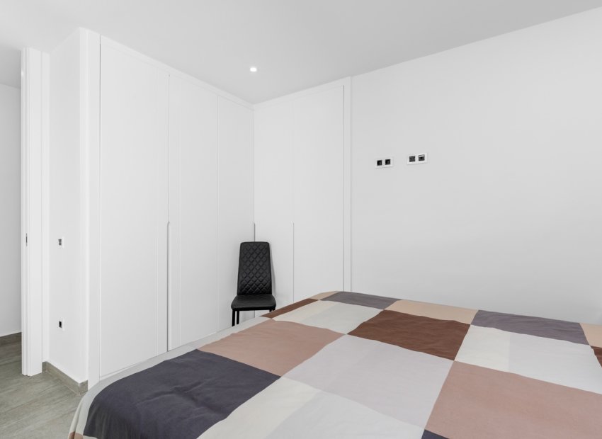 Revente - Détaché / Villa -
San Miguel de Salinas - Costa Blanca South