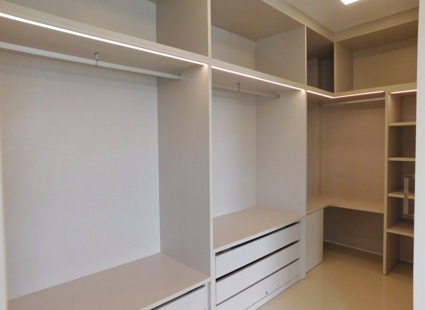 Revente - Détaché / Villa -
San Miguel de Salinas