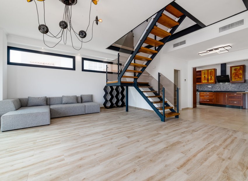 Revente - Détaché / Villa -
Torrevieja