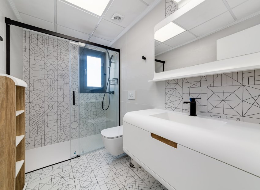 Revente - Détaché / Villa -
Torrevieja