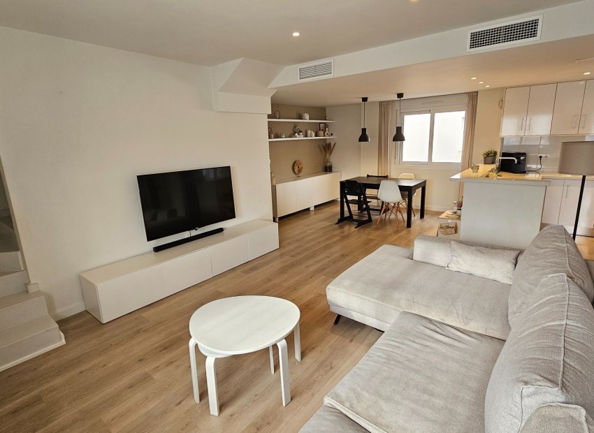 Revente - Détaché / Villa -
Torrevieja