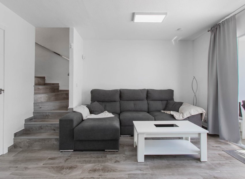 Revente - Duplex -
Torrevieja - Lago Jardin