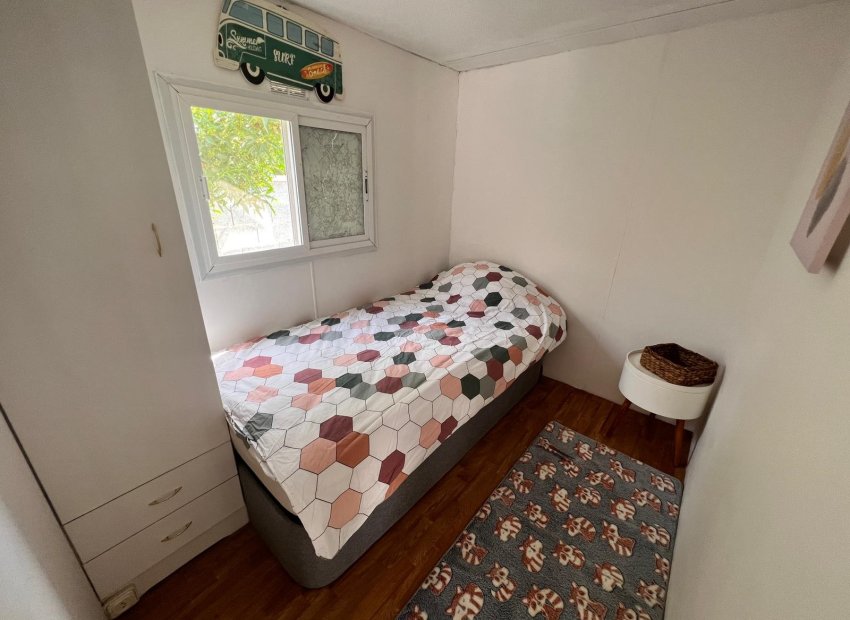 Revente - Finca   -
Elche - La Marina