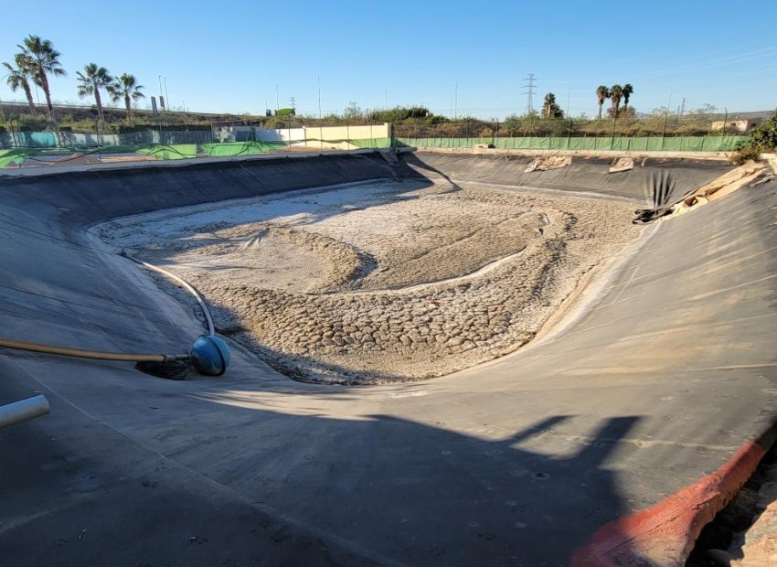 Revente - Finca   -
San Miguel de Salinas