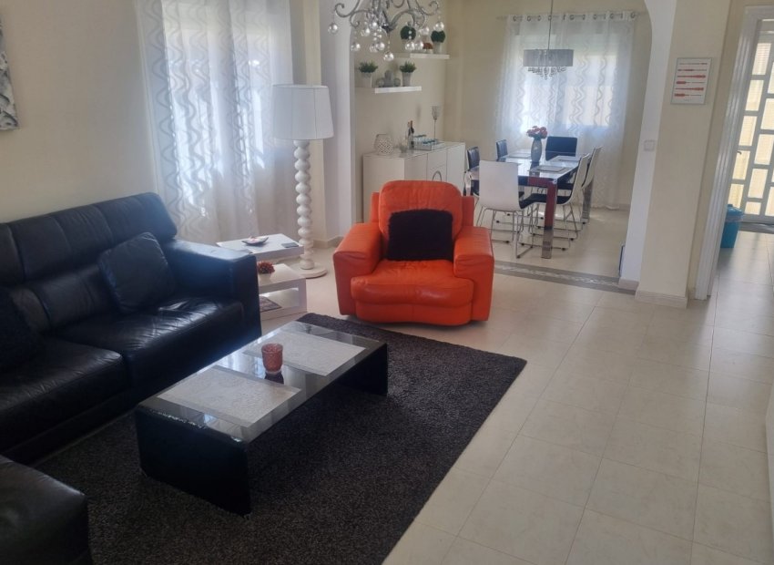 Revente - Jumelée -
Ciudad Quesada - Rojales - Ciudad Quesada