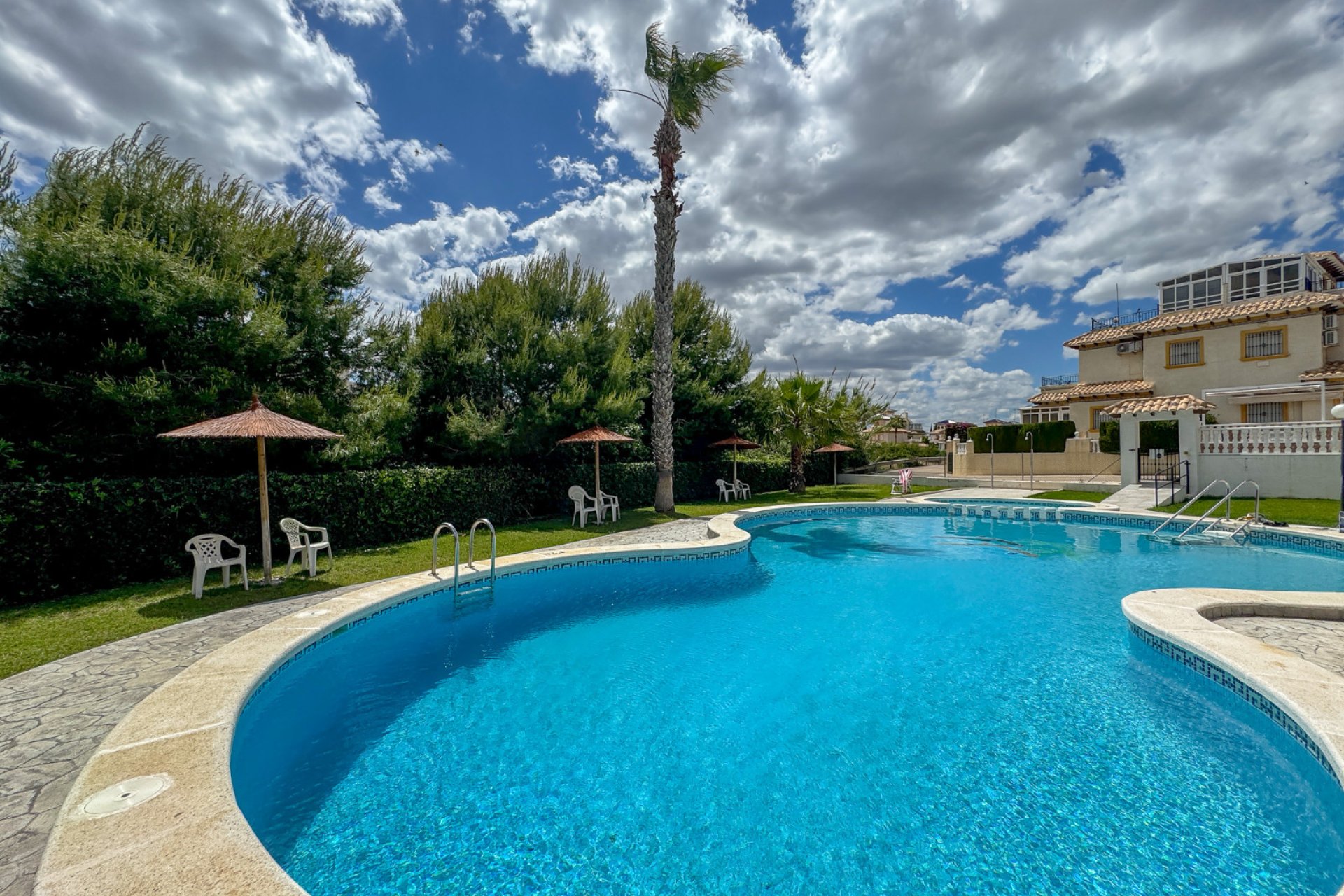Revente - Jumelée -
Orihuela Costa - La Zenia