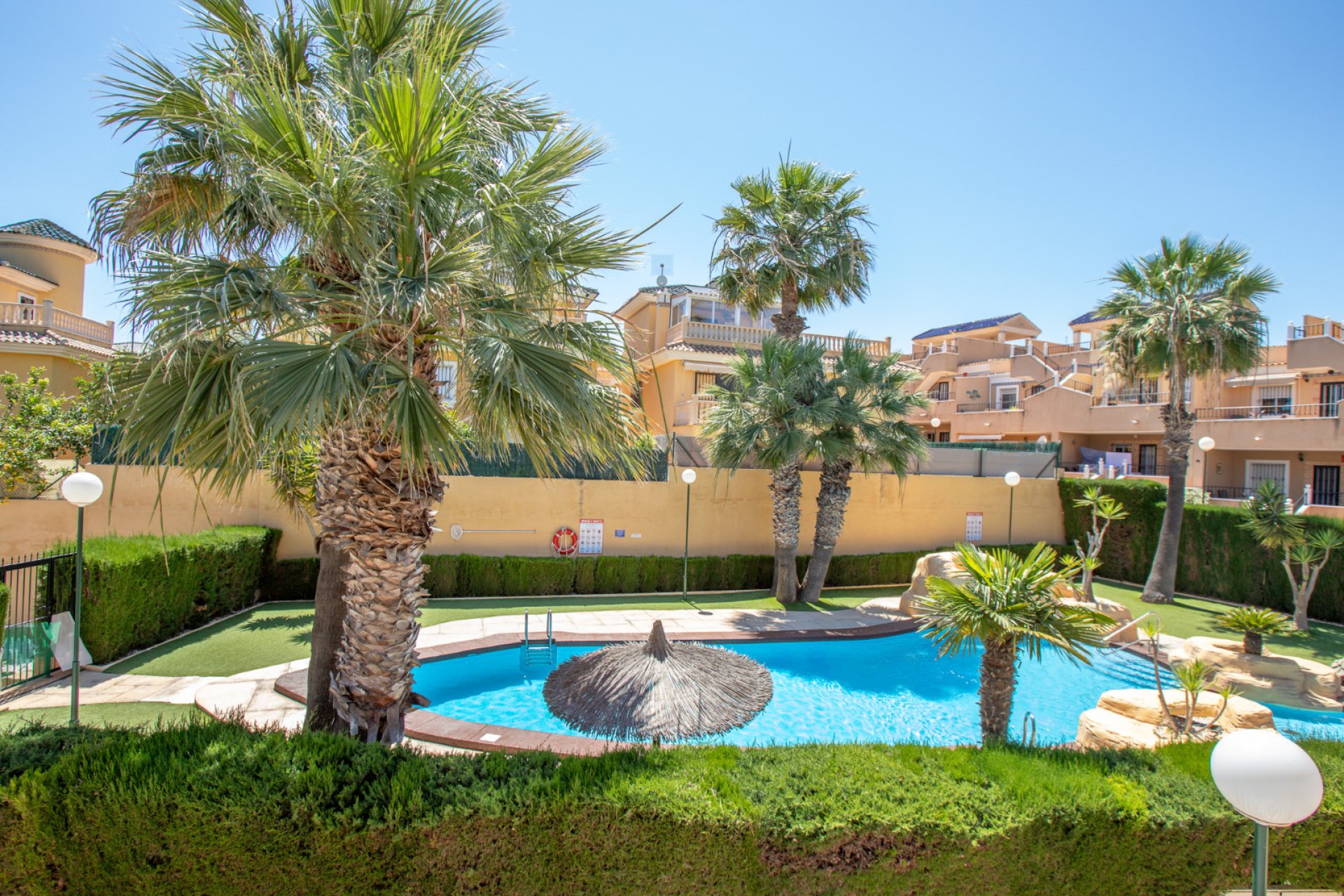 Revente - Maison individuelle -
Orihuela Costa - Villamartín